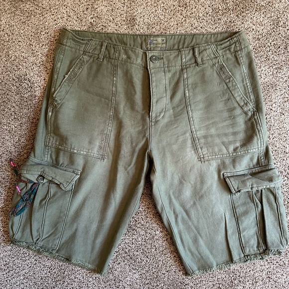 American Eagle Outfitters Pants - Vintage AE women’s cargo shorts
